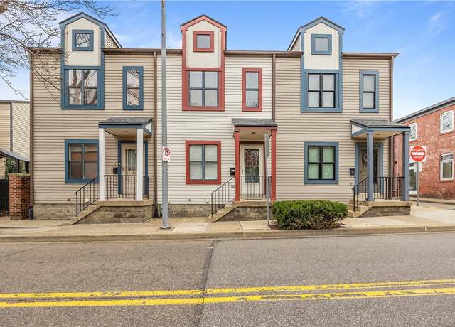 Property at 51 S 17th St, South Side, PA 15203, 2 beds, 1.5 baths