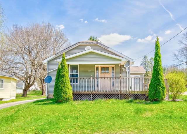 Property at 302 Fern St, New Castle/3rd, PA 16101, 2 beds, 1 bath