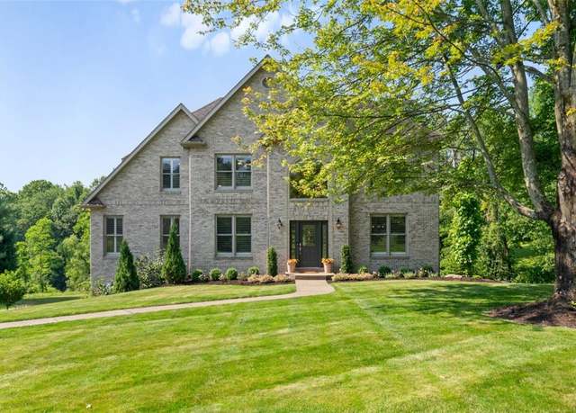 Property at 1502 Brimfield Dr, Franklin Park, PA 15143, 5 beds, 3.5 baths