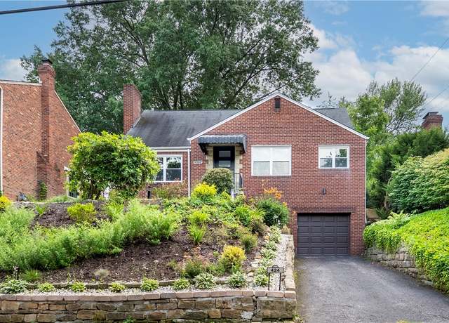 Property at 424 Carnegie Dr, Mt. Lebanon, PA 15243, 3 beds, 3 baths