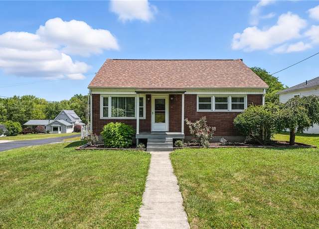 Property at 401 Grandview Ave, Union Twp - Law, PA 16101, 2 beds, 1 bath