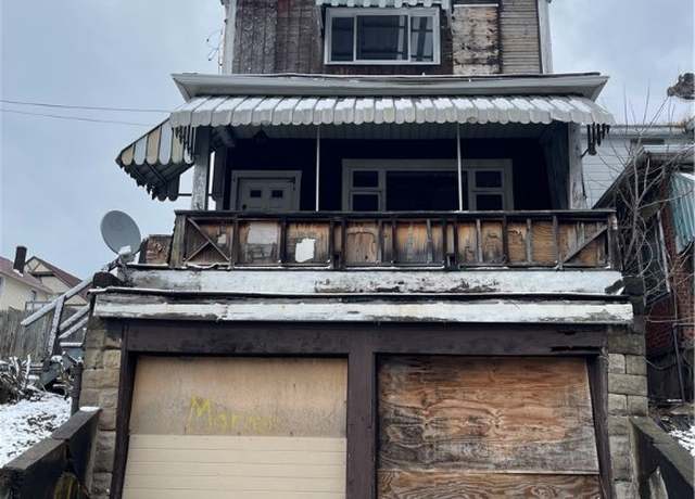 Property at 1209 Scott St, Mckeesport, PA 15132, 4 beds, 1 bath