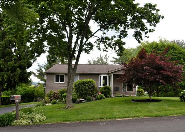 Property at 139 Wayne Dr, Cranberry Twp, PA 16066, 3 beds, 1 bath