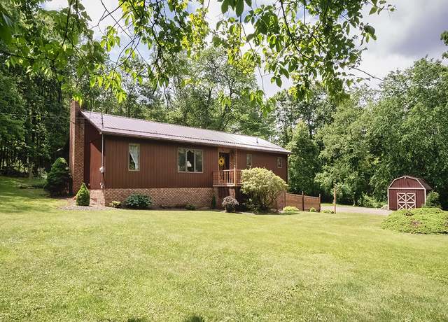 Property at 4779 State Route 819, Bell Twp, PA 15613, 3 beds, 3 baths