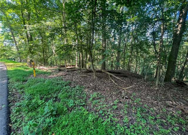 Property at 113 Lakewood Dr, Center Twp - But, PA 16001