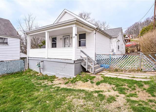 Property at 719 Zimmerman St, Jeannette, PA 15644, 2 beds, 1.5 baths