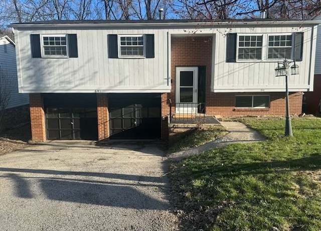 Property at 641 Hillside Dr, Penn Hills, PA 15235, 3 beds, 1.5 baths