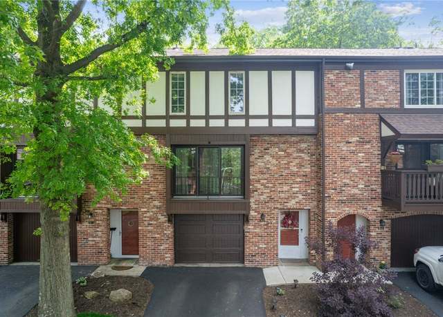 Property at 436 Allenberry Dr, Ross Twp, PA 15237, 3 beds, 1.5 baths