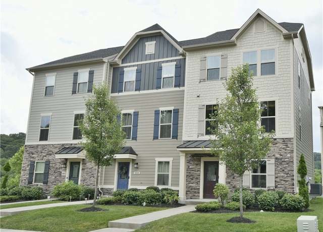 Property at 456 Fairmont Dr, Marshall, PA 15090, 3 beds, 2.5 baths