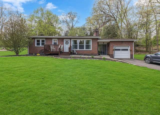 Property at 105 W Mcquistion Rd, Butler, PA 16001, 2 beds, 2.5 baths