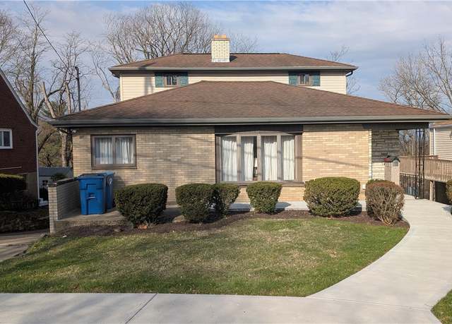 Property at 11295 Highpoint Dr, Penn Hills, PA 15235, 4 beds, 3 baths