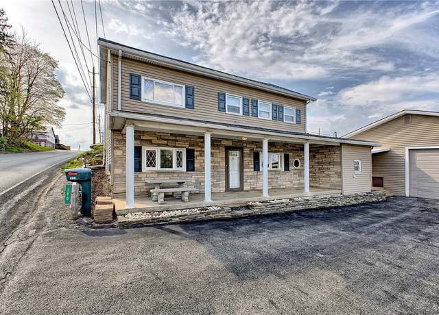 Property at 190 W Main St, Donegal - Wml, PA 15628, 4 beds, 1 bath