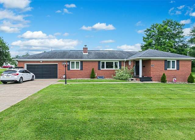 Property at 113 Memorial St, Dunbar, PA 15431, 4 beds, 1.5 baths