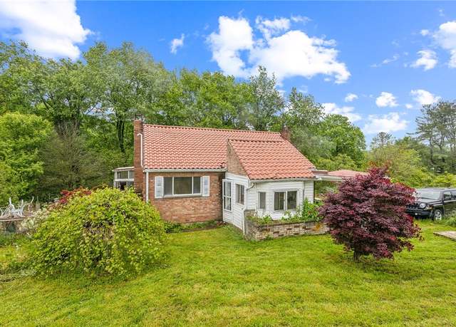 Property at 29564 Lake Creek Rd, Wayne Twp - Cra, PA 16314, 3 beds, 1 bath
