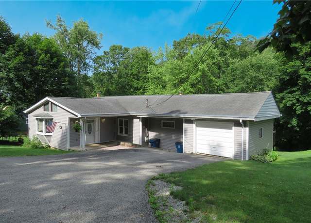 Property at 179 Silvis Farm Rd, Youngwood, PA 15601, 2 beds, 1 bath
