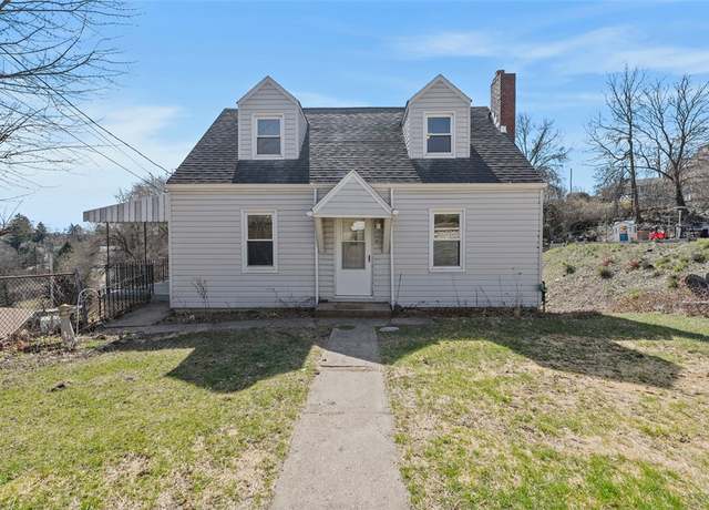 Property at 2123 Worton Blvd, West Mifflin, PA 15122, 3 beds, 1 bath