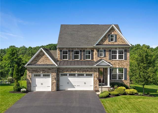 Property at 1735 Stevensan Dr, Franklin Park, PA 15143, 5 beds, 4.5 baths