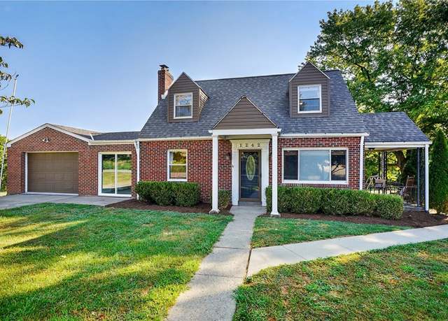 Property at 1242 Mcewen Ave, Cecil, PA 15317, 2 beds, 2 baths