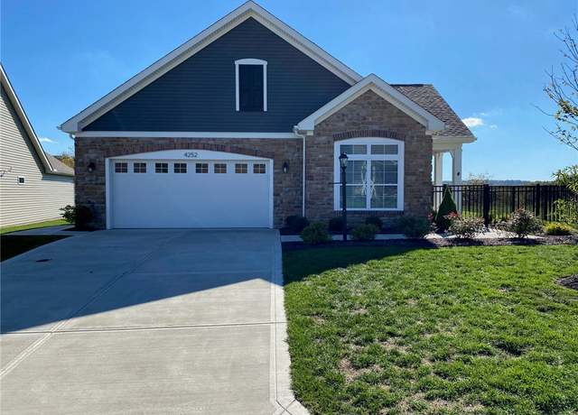 Property at 4252 Hawthorn Dr, South Park, PA 15129, 2 beds, 2 baths