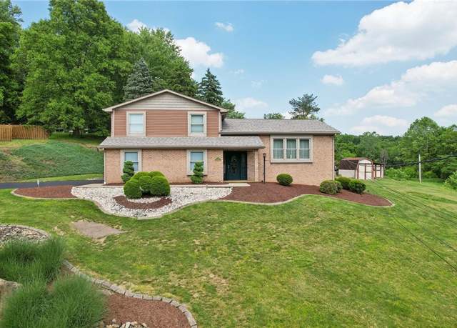 Property at 100 Welty Dr, Allegheny Twp - Wml, PA 15068, 3 beds, 2.5 baths