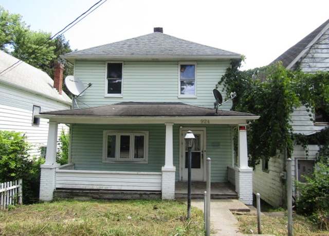 Property at 924 Grant Ave, Monessen, PA 15062, 2 beds, 1 bath
