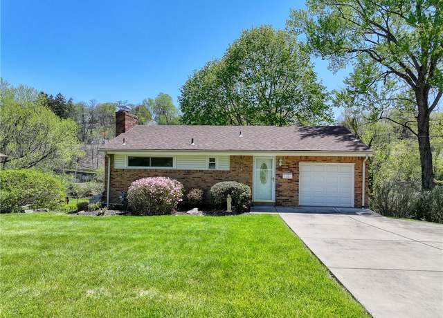 Property at 16 Sioux Rd, Bethel Park, PA 15241, 3 beds, 1.5 baths