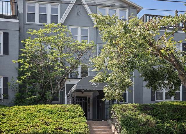 Property at 225 E Swissvale Ave #2, Edgewood, PA 15218, 2 beds, 1 bath