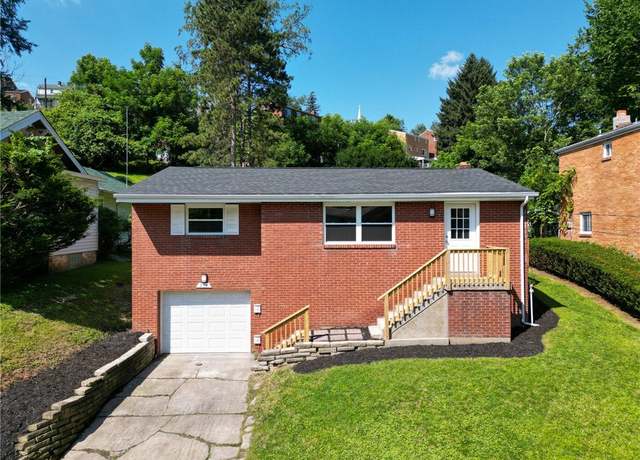 Property at 239 Pointview Rd, Brentwood, PA 15227, 3 beds, 1.5 baths