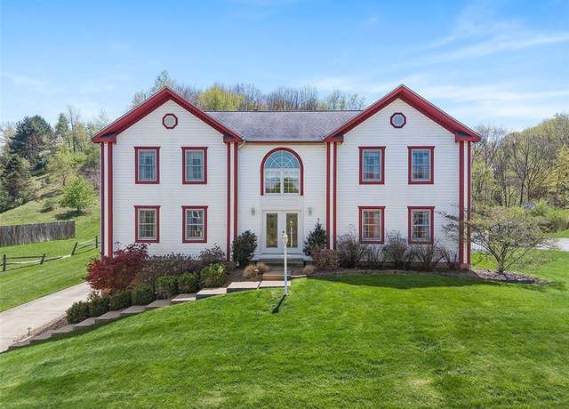 Property at 107 Woodbine Dr, Cranberry Twp, PA 16066, 4 beds, 3.5 baths