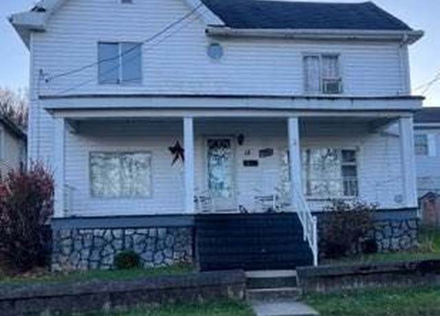 Property at 18 1st St, Dunbar, PA 15431, 3 beds, 1.5 baths