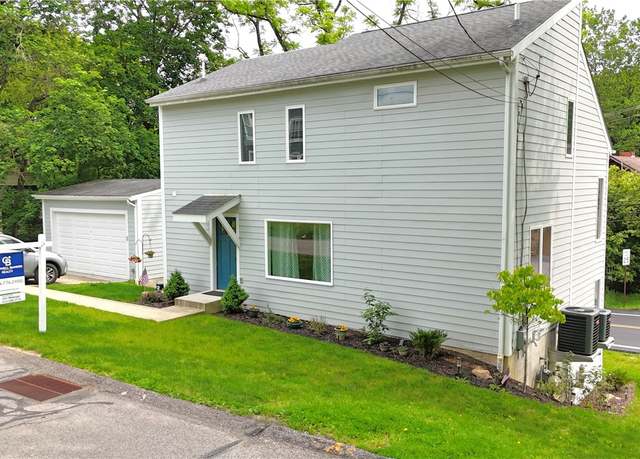Property at 3960 Parkview Ln, Hampton, PA 15101, 3 beds, 3.5 baths