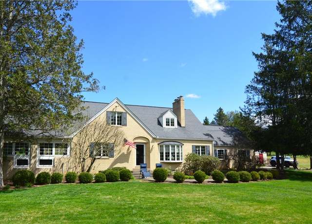 Property at 231 Abbe Pl, Delmont, PA 15626, 3 beds, 3 baths