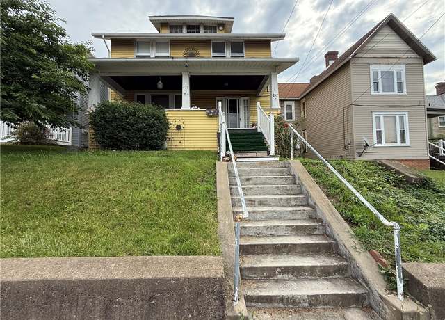 Property at 431 New York Ave, Rochester Twp, PA 15074, 4 beds, 1.5 baths