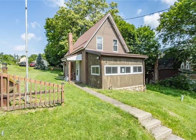 Property at 133 2nd St, Blacklick Valley School District, PA 15961, 3 beds, 1 bath