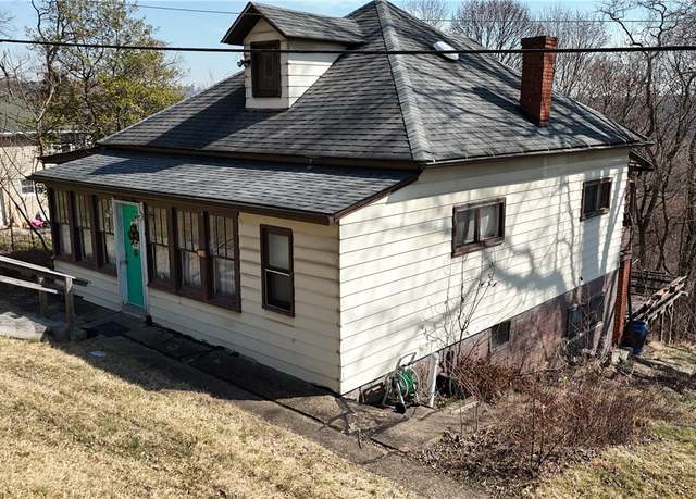 Property at 123 Sims Ln, Charleroi Boro, PA 15022, 3 beds, 1 bath