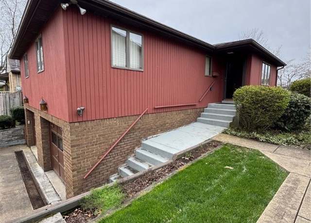 Property at 2002 Michael Dr, Irwin, PA 15642, 2 beds, 2 baths