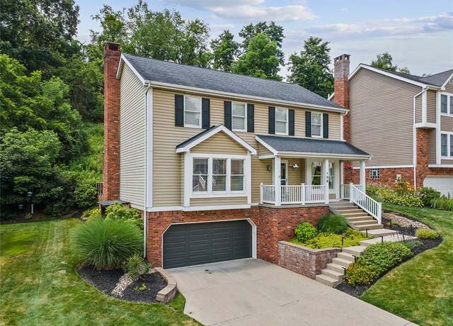 Property at 108 Oak Pointe Dr, Monroeville, PA 15146, 4 beds, 2.5 baths
