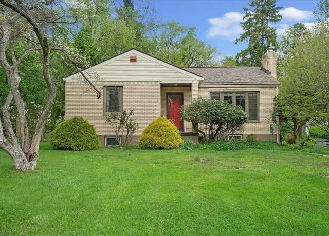 Property at 1530 Bonnett Dr, Franklin Park, PA 15237, 2 beds, 2 baths