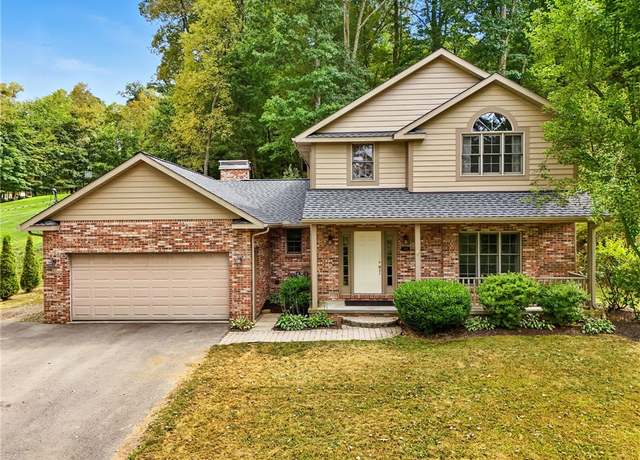 Property at 104 Moore Rd, Center Twp - But, PA 16001, 3 beds, 3.5 baths