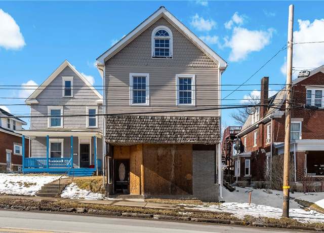 Property at 806 Center Ave, City Of But Nw, PA 16001, 3 beds, 1 bath