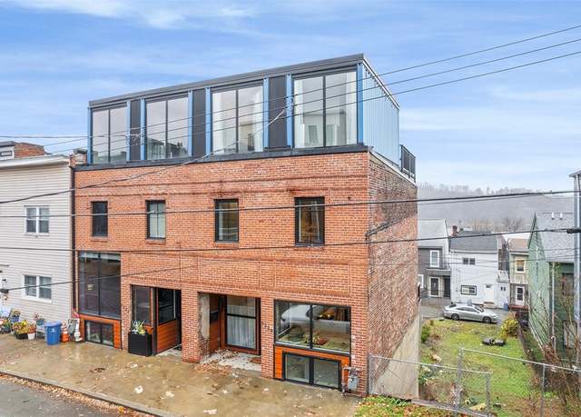 Property at 5229 Duncan St, Lawrenceville, PA 15201, 2 beds, 3 baths