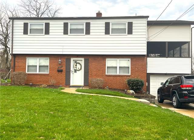 Property at 320 Fernledge Dr, New Kensington, PA 15068, 4 beds, 1.5 baths