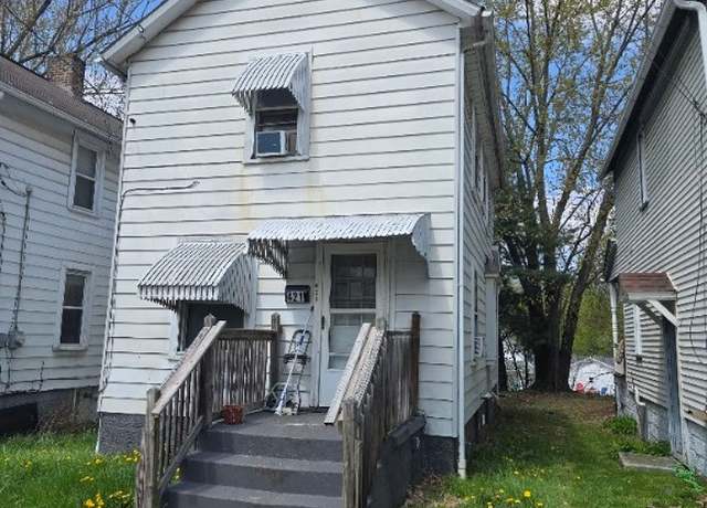Property at 421 North St, Sharon, PA 16146, 2 beds, 1 bath