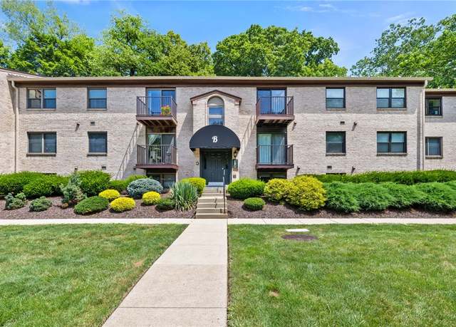 Property at 300 Gilkeson Rd Unit 10B, Mt. Lebanon, PA 15228, 2 beds, 1 bath