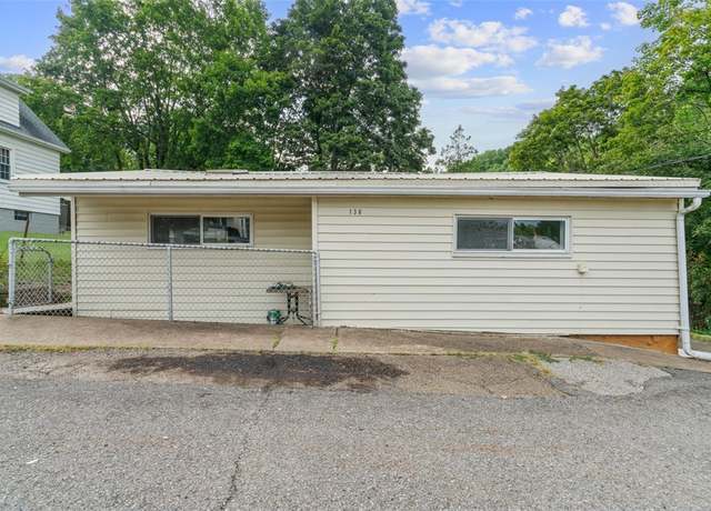 Property at 136 Locust St, Kennedy Twp, PA 15136, 3 beds, 2.5 baths