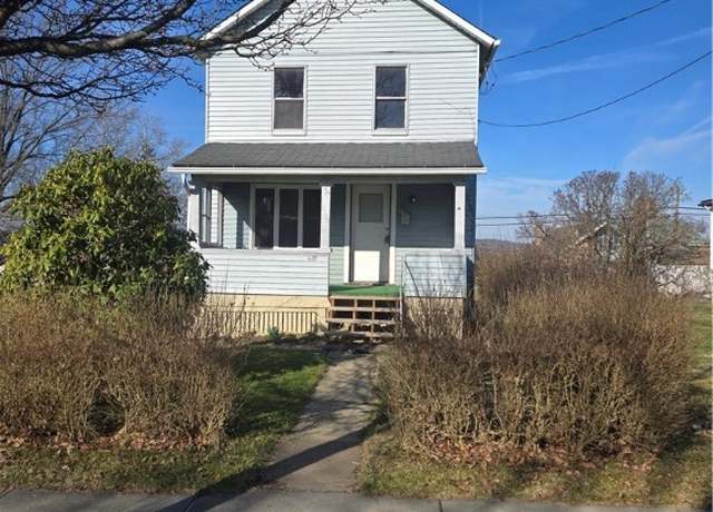 Property at 1114 Hamilton Ave, Farrell, PA 16121, 2 beds, 1 bath