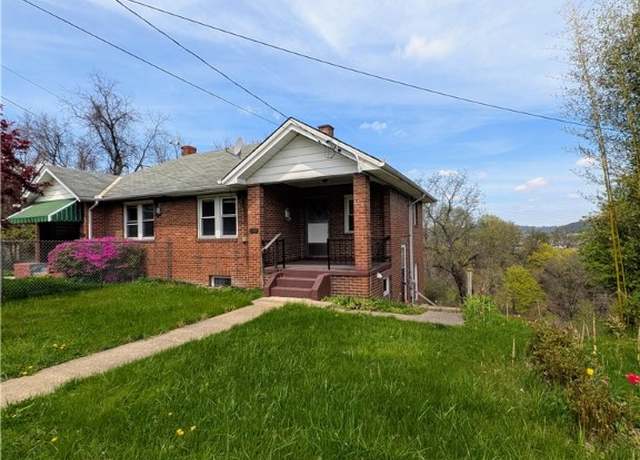 Property at 343 Ohio Ave, Clairton, PA 15025, 3 beds, 1 bath