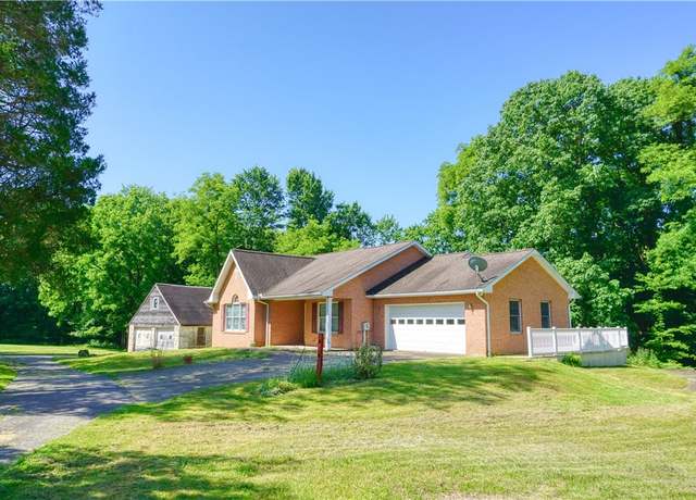 Property at 1664 N Main Street Ext, Center Twp - But, PA 16001, 3 beds, 3 baths
