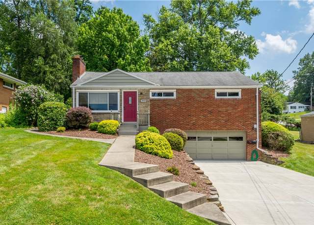 Property at 5833 Horseshoe, Bethel Park, PA 15102, 3 beds, 2.5 baths
