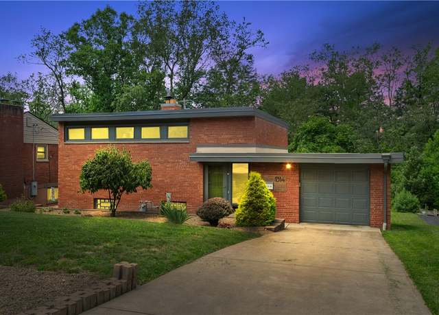 Property at 1314 Arrowood Dr, Mt. Lebanon, PA 15243, 3 beds, 1 bath